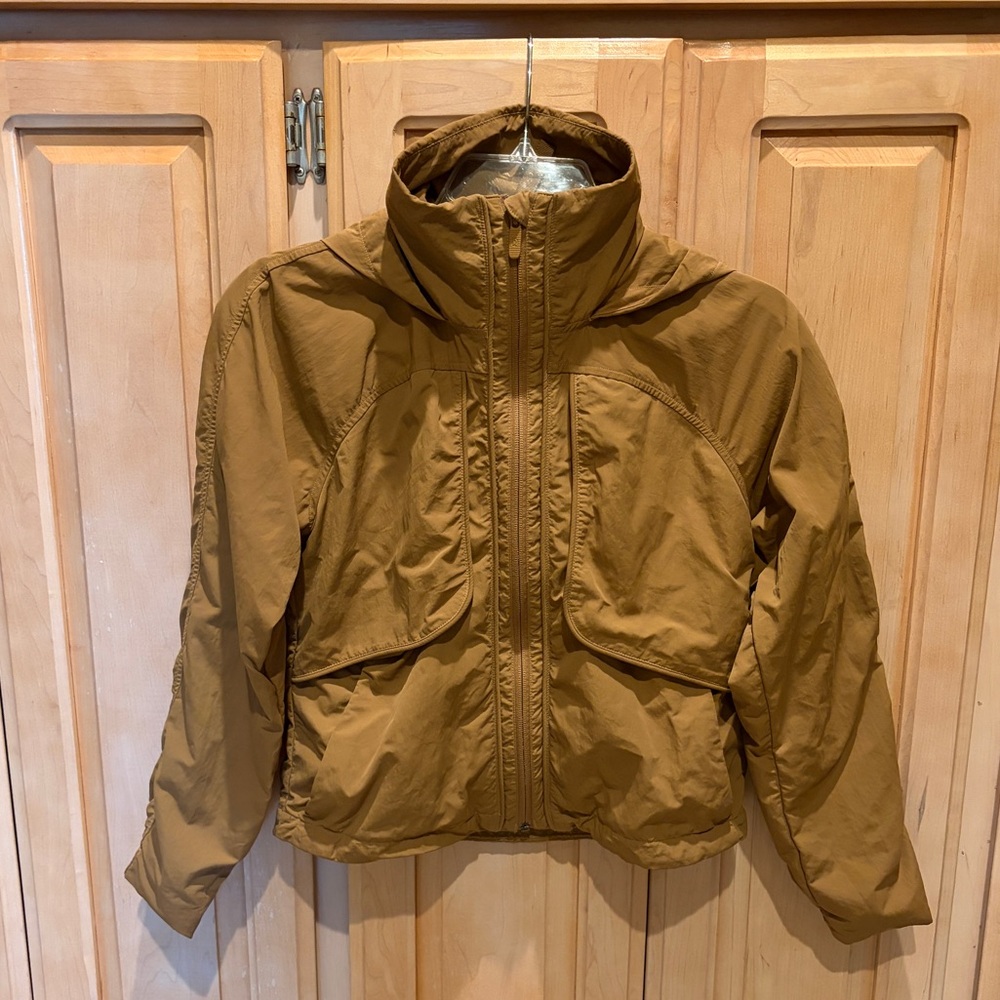 Lululemon Always Effortless Jacket size 0